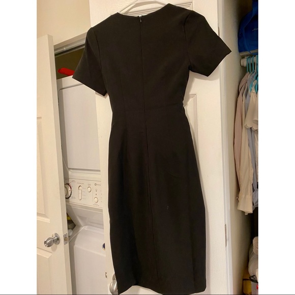 Elegant Waist Tie Black Dress - Picture 4 of 4